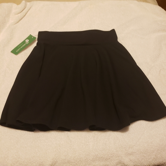 Urban CoCo Women's Black Versatile Flared Mini Skater Skirt S NWT - Picture 1 of 4